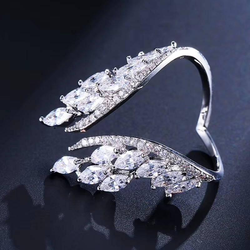 CAOSHI Luxe Sparkle Statement Ring – Dazzle Boldly, Shine Endlessly