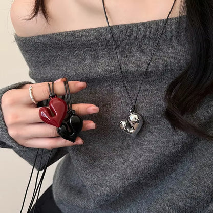 Crimson Love Vintage Heart Necklace – Romance with a Retro Soul